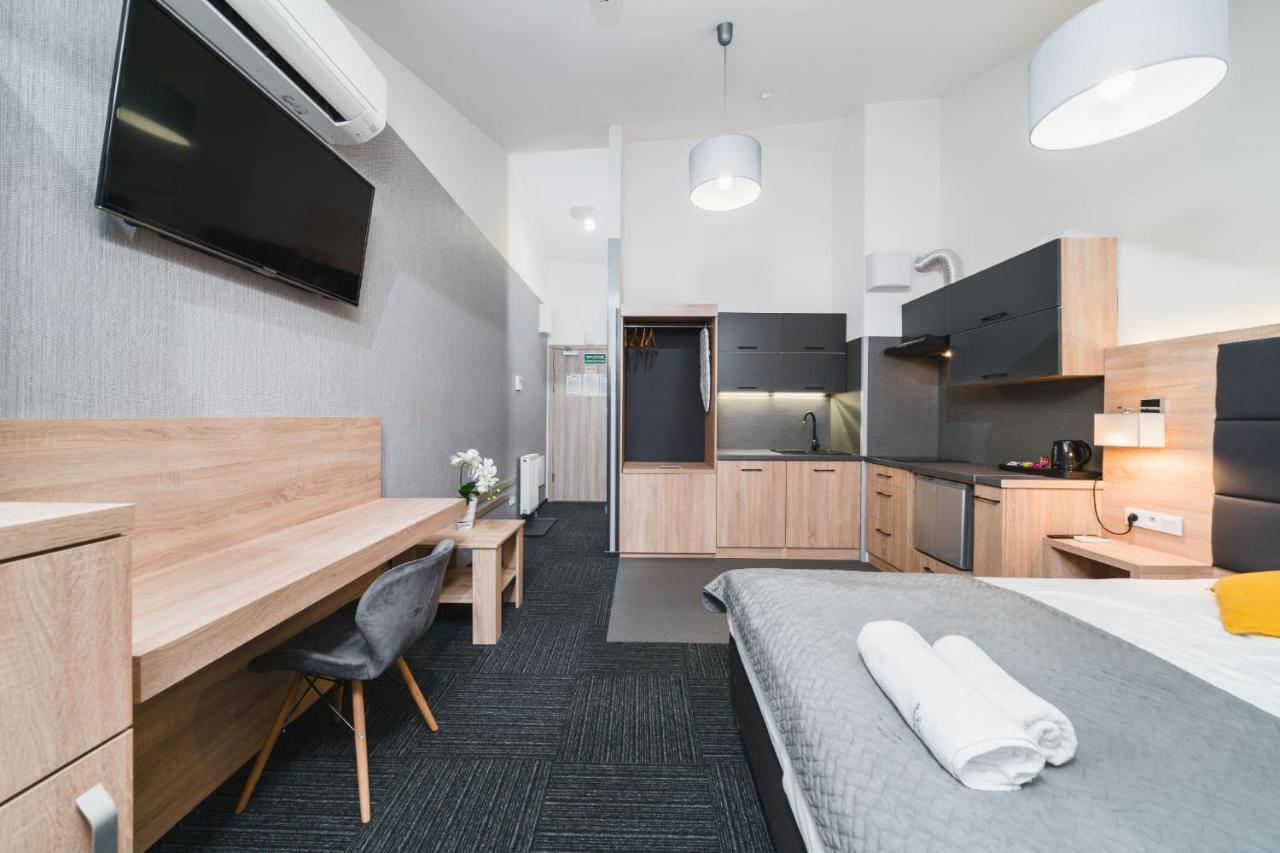 Aron Residence - By Upstairs Krakow Luaran gambar
